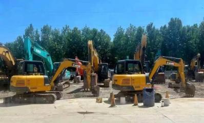 市場低迷下的工程機(jī)械行業(yè)眾生相:堅持或逃離,這是個問題!