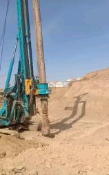 專業(yè)出租25噸吊車和隨車吊和旋挖鉆機和鏟車挖掘機等工程機械!