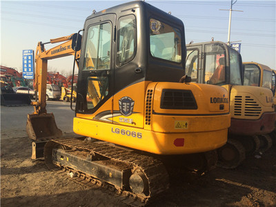 恒安工程機械設備 專業水上挖掘機租賃與安裝服務，助力江蘇工程建設